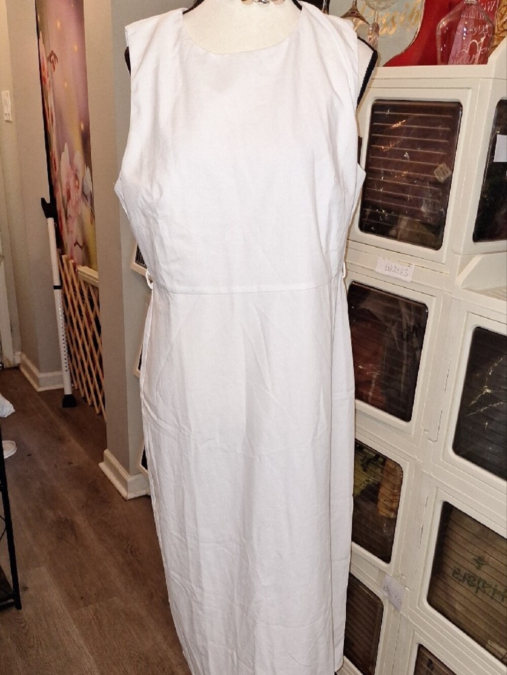 Commense Cream Cotton-Linen Sleeveless Maxi Dress - Picture 6 of 10